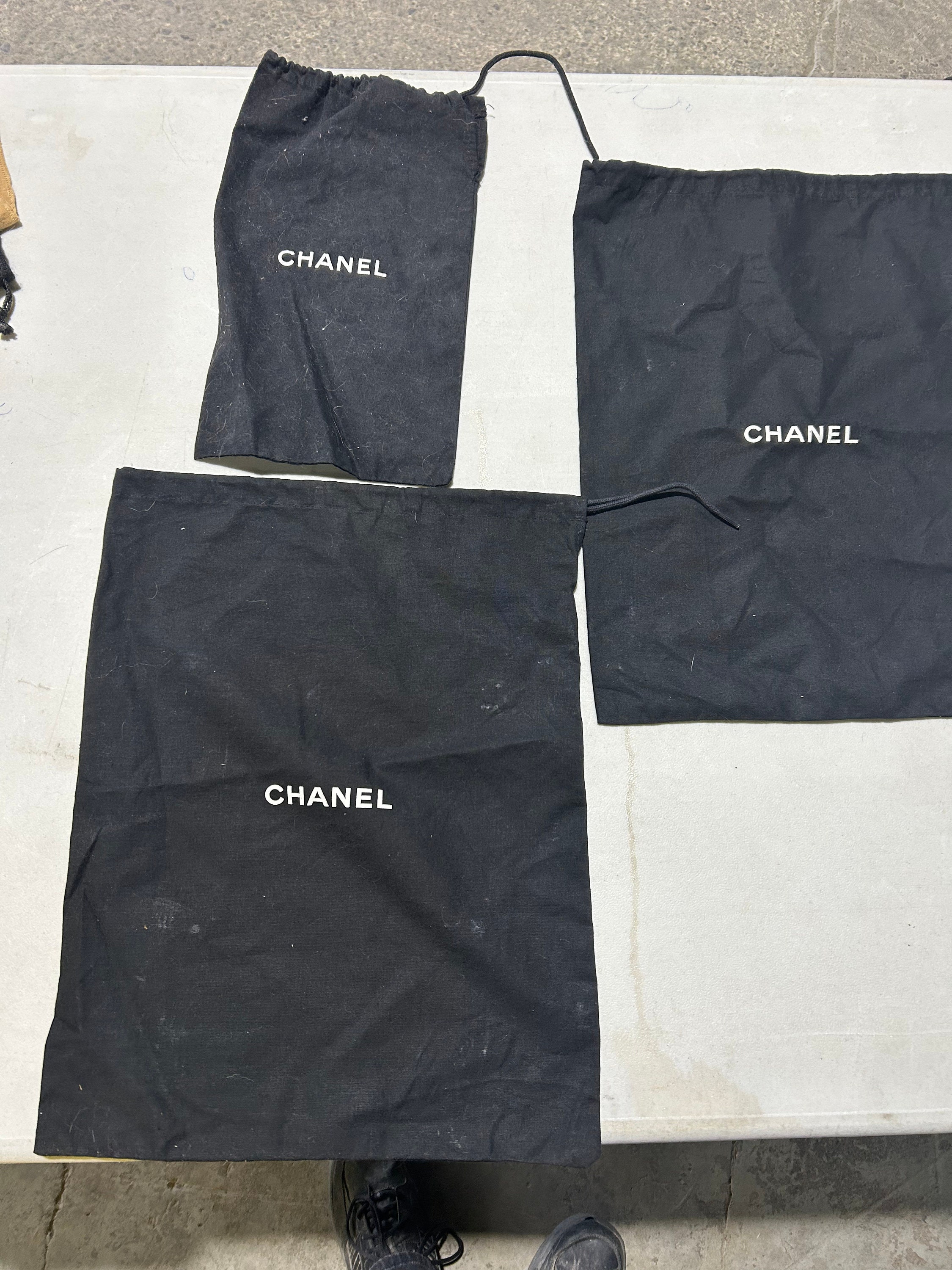 Vintage Chanel Dust 