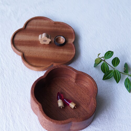Flower storage jars, wooden desktop storage shops boxes, jewelry boxes, tea tins, creative hand-made gifts