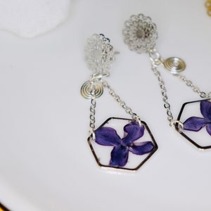 Extra light mandala earrings &quot;Lilac&quot; with real flowers