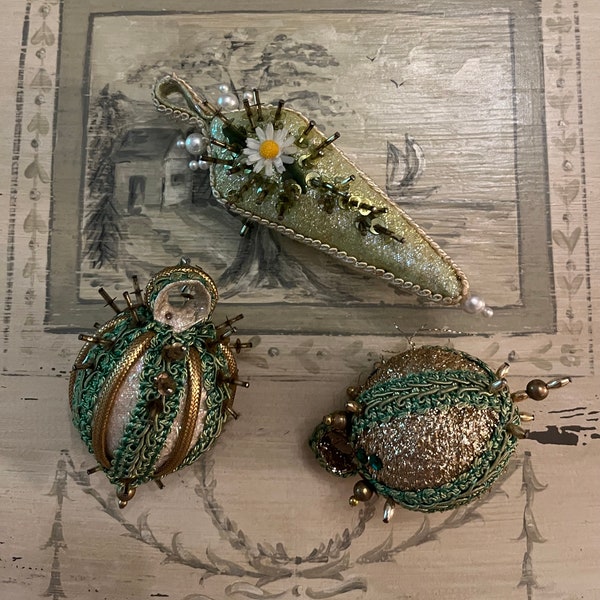 Victorian Ornaments - Etsy