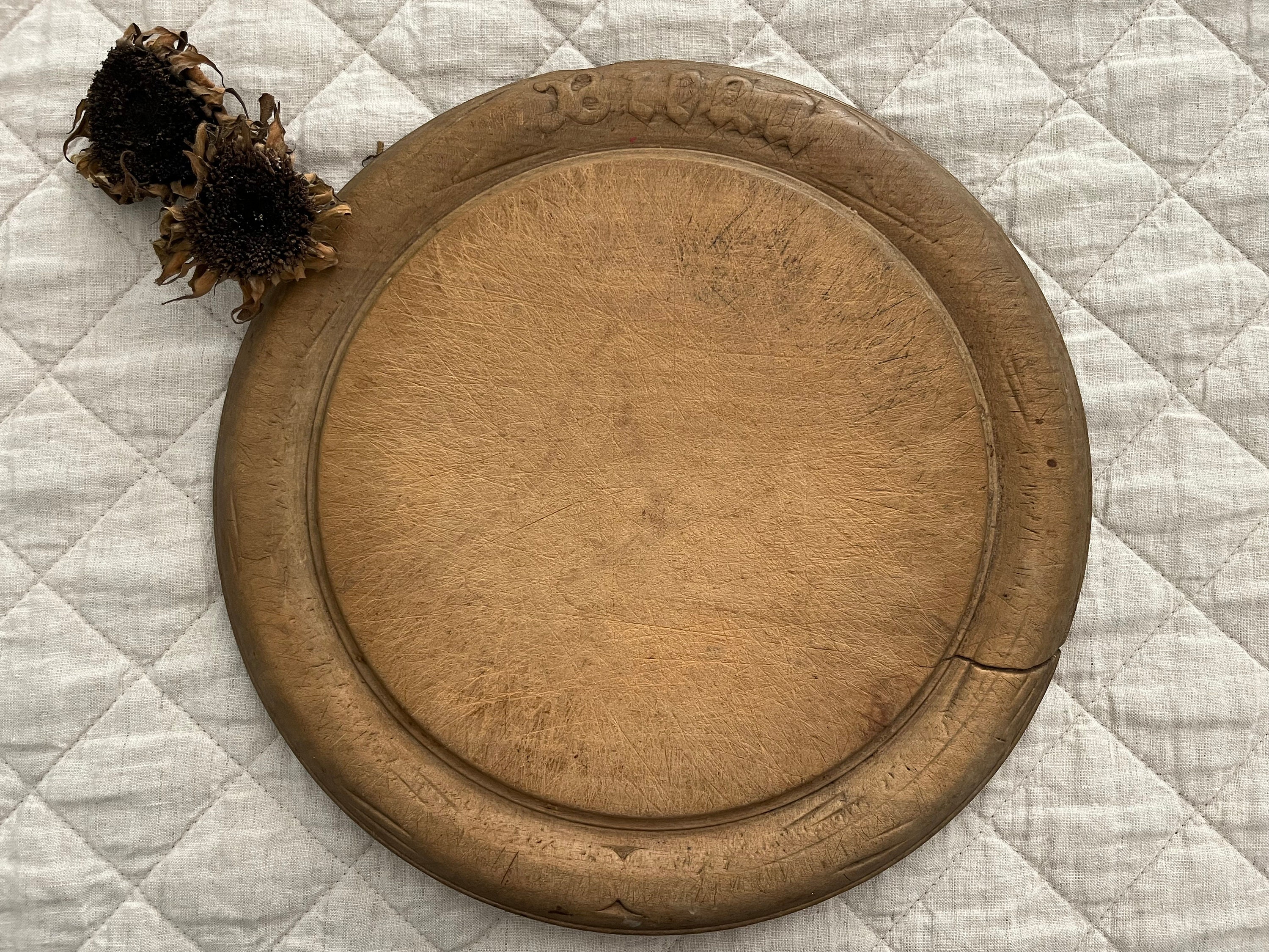 Antique bread board - Etsy 日本 Antique bread board - Etsy 日本