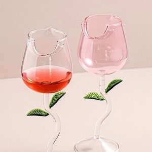 1pc Flower Wine Glass 150ml,5oz Unique Elegant Rose-Shaped Wine Glass, A Tall Wine Glass, Perfect For Red Wine, Cocktails And Wines