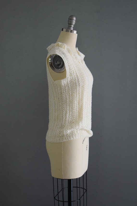 Vintage Ivory Ruffle Collar Crochet Knit Top - image 3
