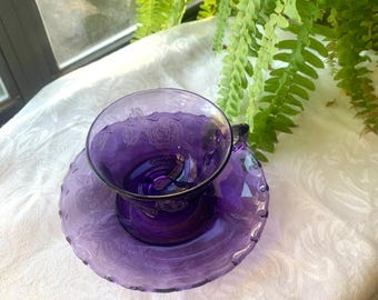 Taza de té y platillo vintage Fostoria Camellia Amethyst con diseño Century