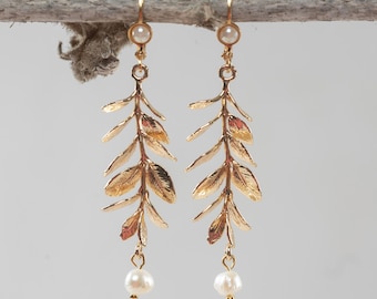 Gold Leaf Earrings Dangle, Botanical Earrings, Pearl Gold Bridal Earrings, Bridal Chandelier Earrings, Long Pearl Earrings, Branch Earrings