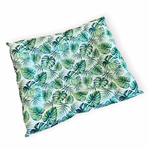 Dog Cooling Bed Tropical Print image 3