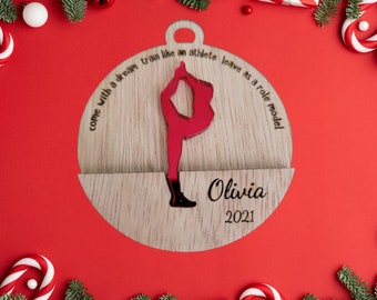 custom cheer ornament wood, personalized cheerleader gifts, cheer captain gifts, 2022 senior gifts for girls, cheer gifts for team, role