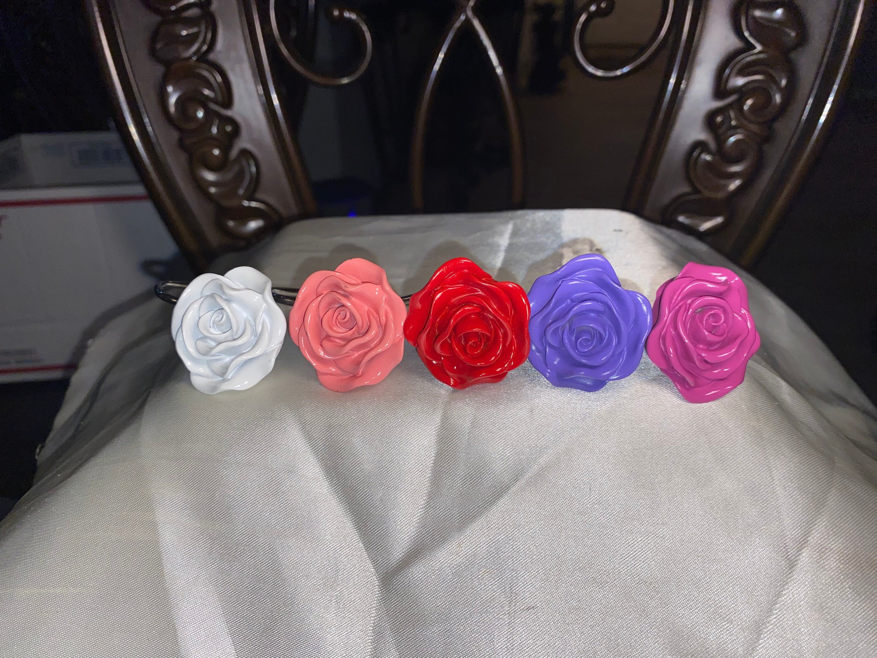 VINTAGE SET OF 12 Rose Shower Curtain Hooks Purple One's White One's Pink  One's Red Ones Fusia Ones You Pick Color. Bathroom Decor Roses 