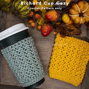 Unisex crochet cup cozy pattern, fits 20oz takeaway coffee cup, the perfect gift idea for anyone!