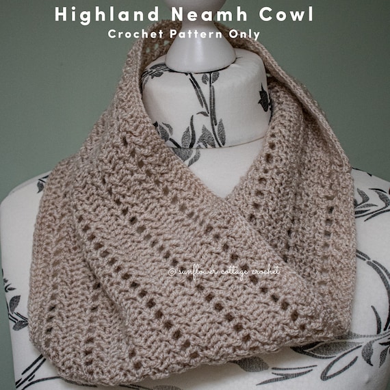 Cowl Infinity Scarf Crochet Pattern Warm And Snuggly Crochet Cowl