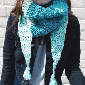 Paige's Convertible Mod Scarf | Crochet Pattern
