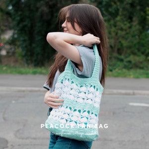 Peacock Market Tote Bag PDF Crochet Pattern