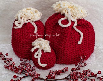 Santa Sack Crochet Pattern PDF | Christmas Gift Bag Pattern in 3 sizes | Easy crochet | Holiday gift bags | Christmas Crochet Pattern