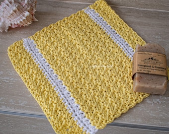 Easy Crochet Washcloth Pattern - Instant Download Farmhouse Charm, Farmhouse washcloth crochet pattern only