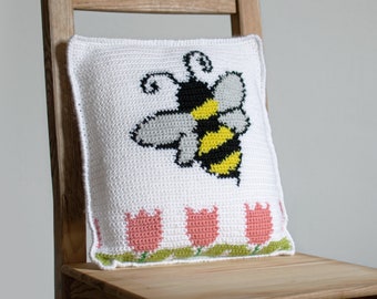 Bee Pillow, tapestry crochet pdf pattern only, throw pillow, cushion, spring summer pattern for bee lovers