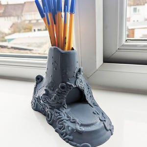 The Legend of Zelda Inspired 3D Printed Pot, Breath of the Wilds Challenge Shrine BotW Pencil Pot, Good For Desk Storage and Organisation