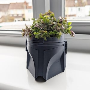 Starwars Star Wars Inspired 3D Printed Planter, The Mandalorian Din Djarin Planter Pot, Good For Aqua Air Plants Or Cactus