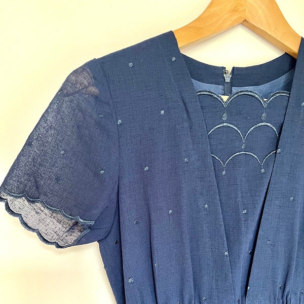 Simple Vintage Blue Dress