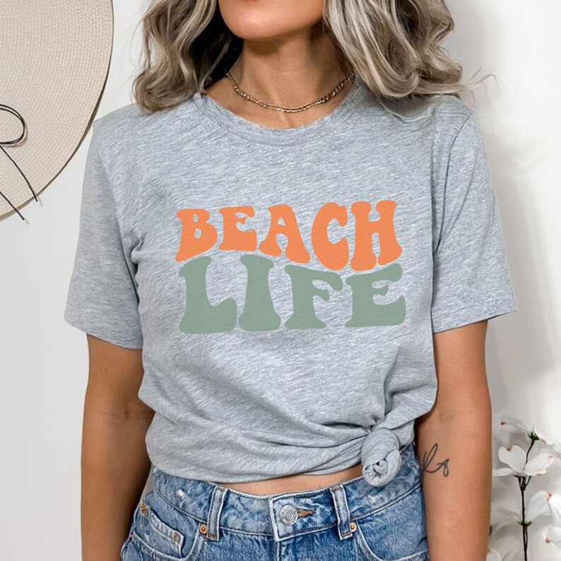 Retro Beach Life Vacay T-shirt for Women Summer Vacation Tee - Etsy