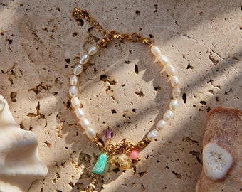 FeriaStudio | Handmade freshwater pearl bracelet “Corpa” with colorful gemstone charms, gold-plated 24K/IP
