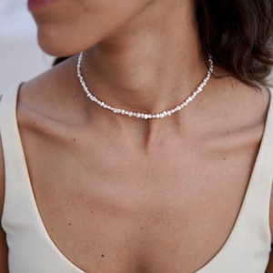 FeriaStudio | Collar artesanal de perlas de agua dulce "Fortuna": perlas pepita, perlas Keshi, irregulares, bañadas en oro o en plata de ley 925