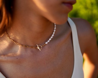 FeriaStudio | Handmade pearl necklace &quot;Luna&quot; - freshwater pearls, link chain, asymmetrical, half-half, gold-plated or 925 sterling silver