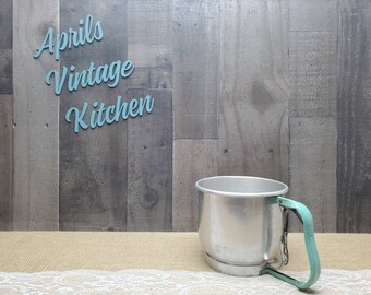 Foley Sifter Turquoise Blue Green Squeeze Handle 5 Cup Vintage Kitchen Gadget
