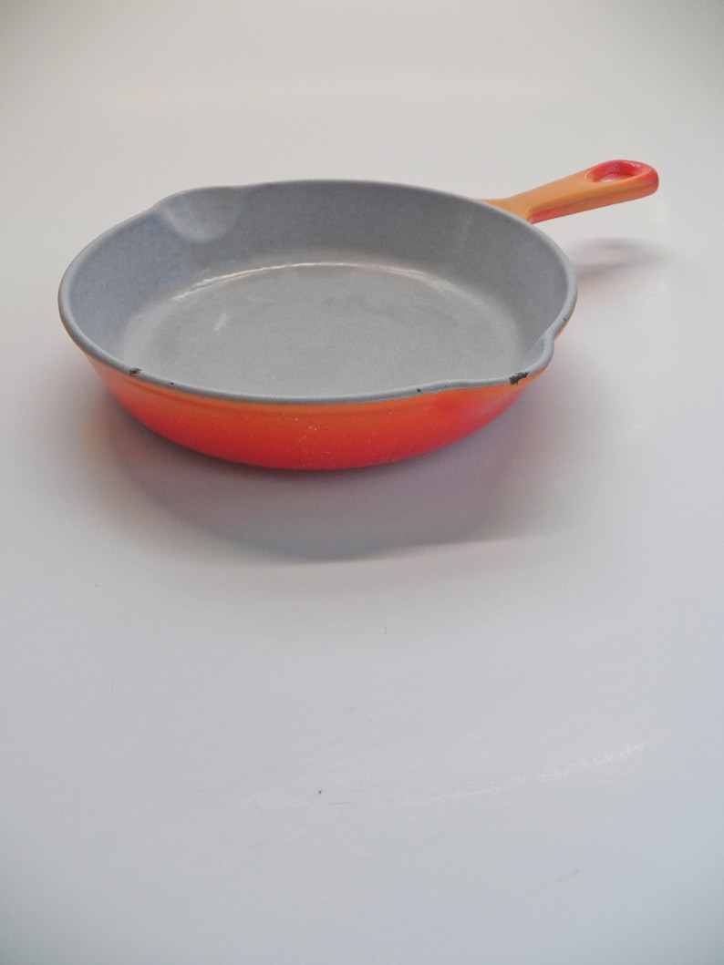 Vintage Le Creuset Small Cast Iron Enamel Skillet Fry Pan Etsy