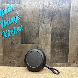 BSR 3 Birmingham Stove & Range Red Mountain Series Cast Iron Skillet