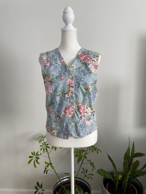 Vintage 80s/90s Lizwear Floral/Cottagecore Vest - image 2