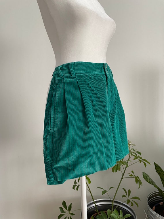 Vintage 80s/90s Liz Sport Corduroy Shorts - image 5