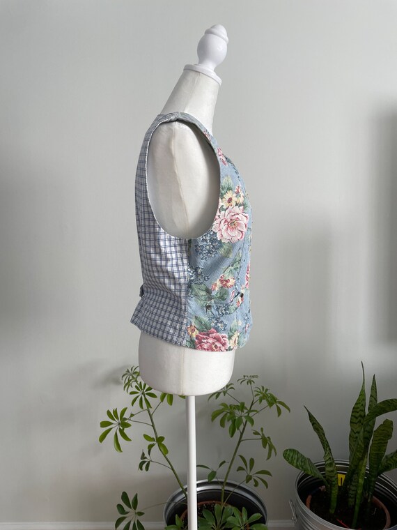 Vintage 80s/90s Lizwear Floral/Cottagecore Vest - image 7