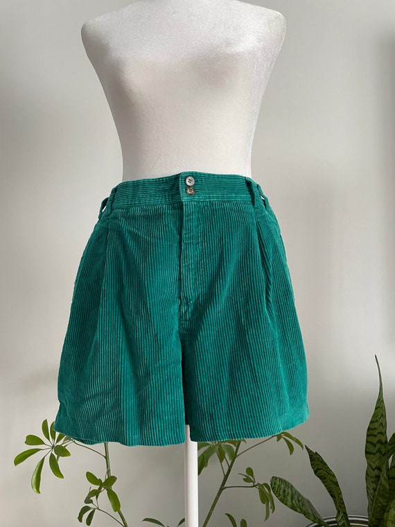 Vintage 80s/90s Liz Sport Corduroy Shorts - image 3