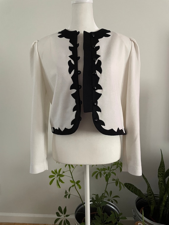 Vintage 80s Leslie Fay Bolero Jacket with Scallope