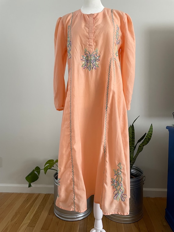 1970s Embroidered Indian Caftan main image 1