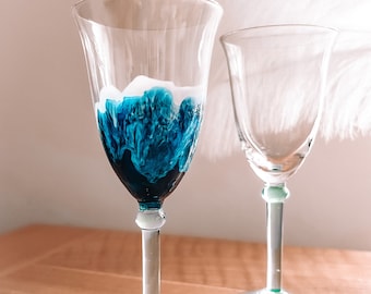 Wave Wine Glass set of 2