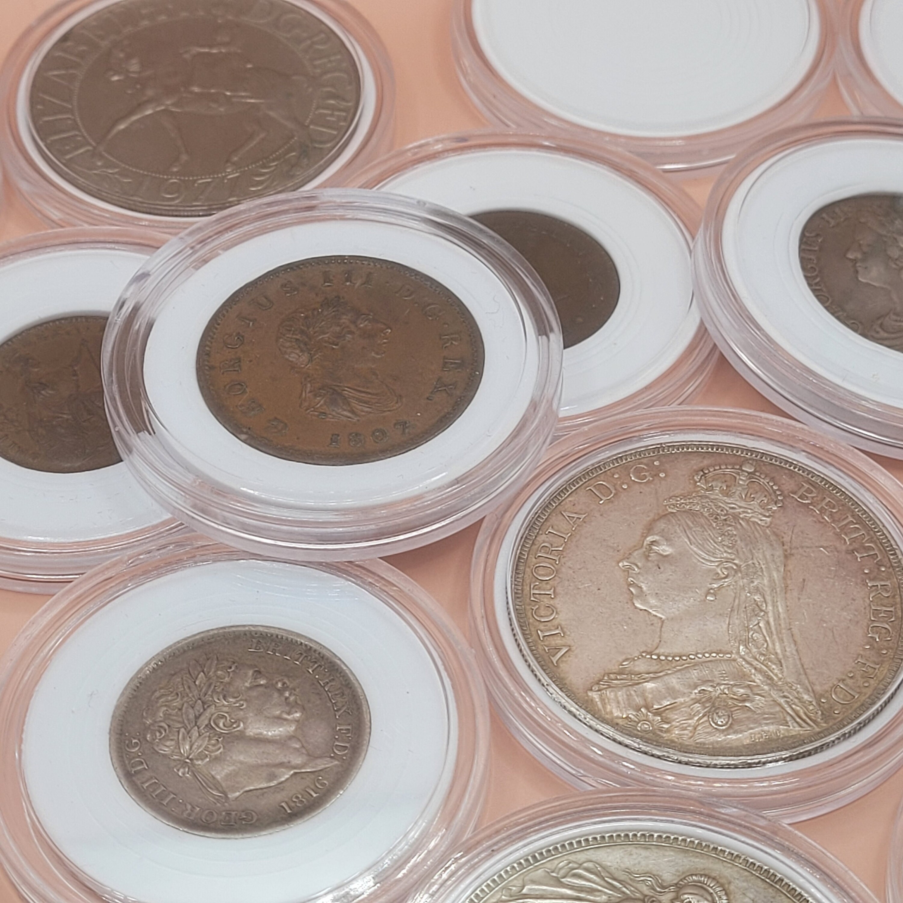 120 Pcs 30mm Clear Coin Holder Capsules With Red Gaskets - Protective Storage Box For Collectors