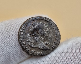 トラヤヌス デナリウス、ローマ。西暦 98-117 年。RIC 174。古代