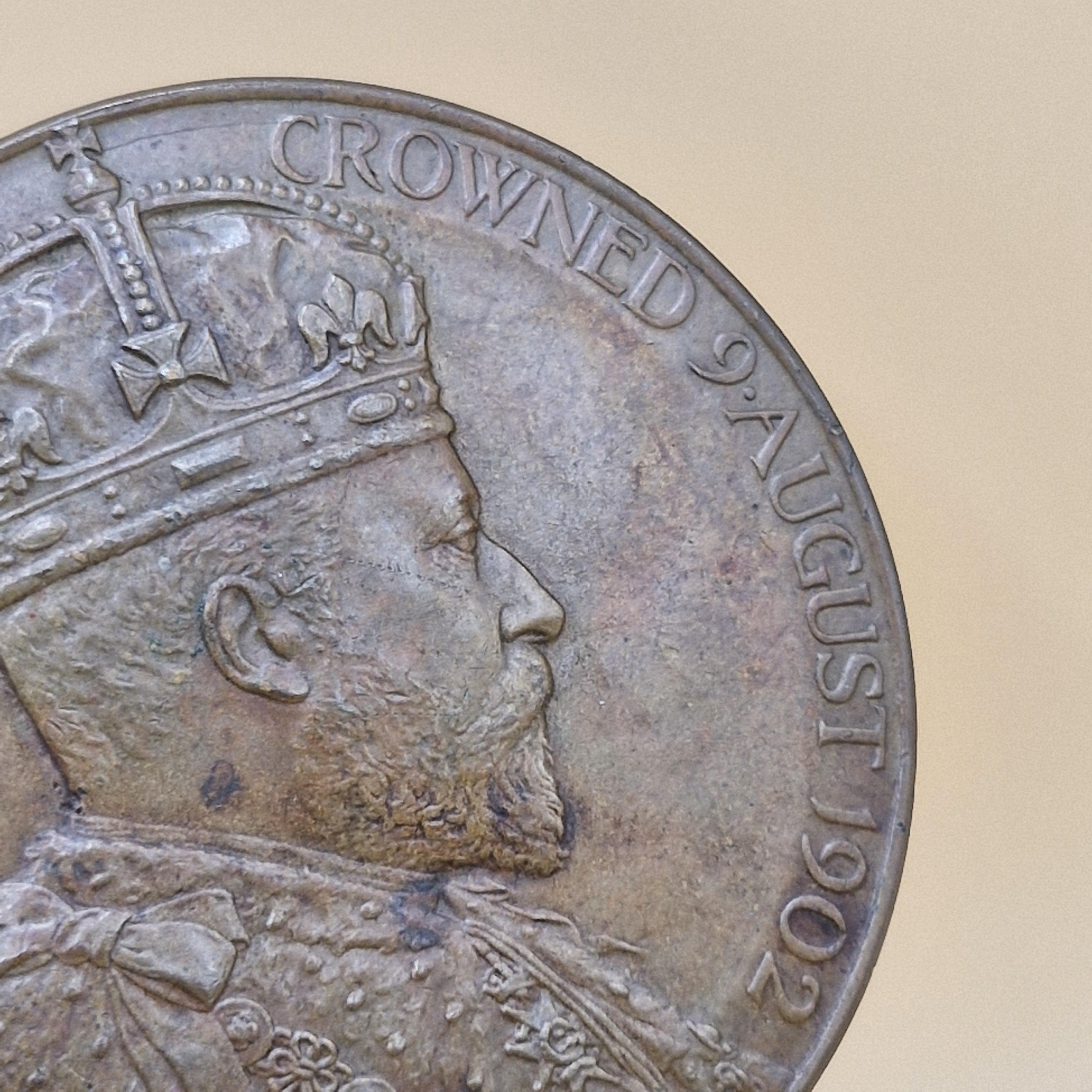 1902年英国国王エドワード7世とアレクサンドラ王妃戴冠式記念銅メダル