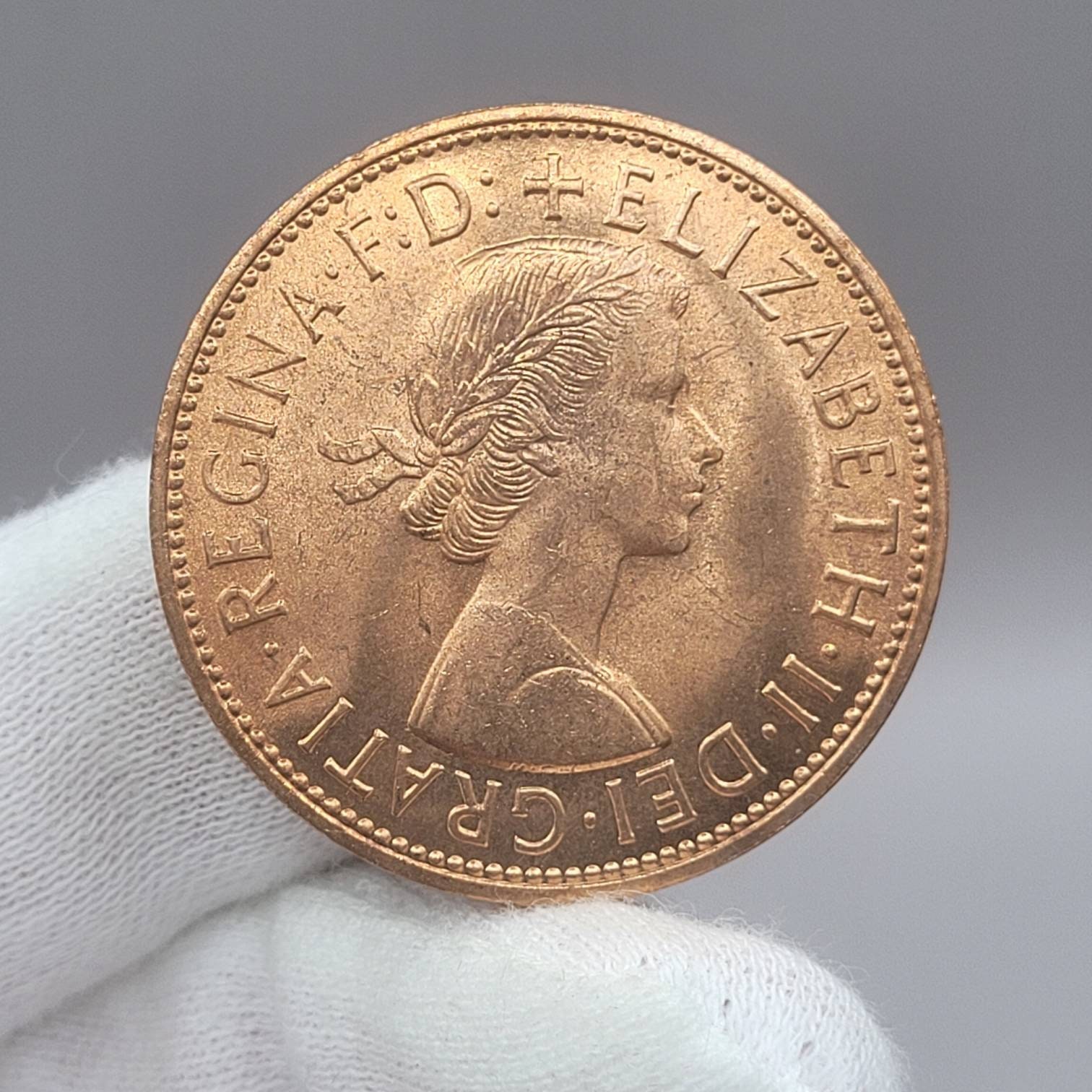 【2024正規激安】 ☆*1982年GRATIA 近 REGINA金貨のペンダント・7.8g/IP-5199 イエローゴールド