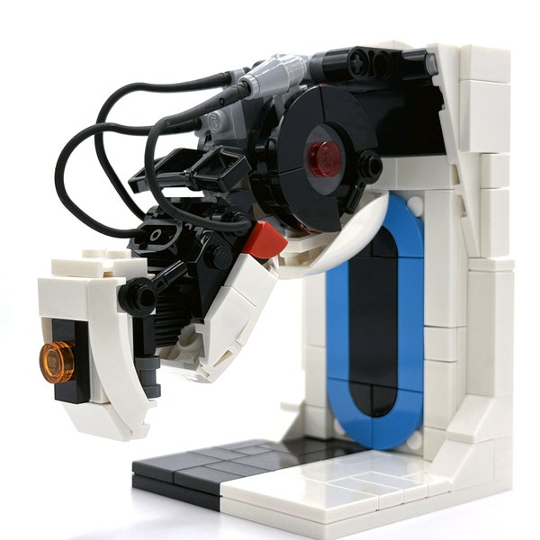 GLaDOS Brickhead