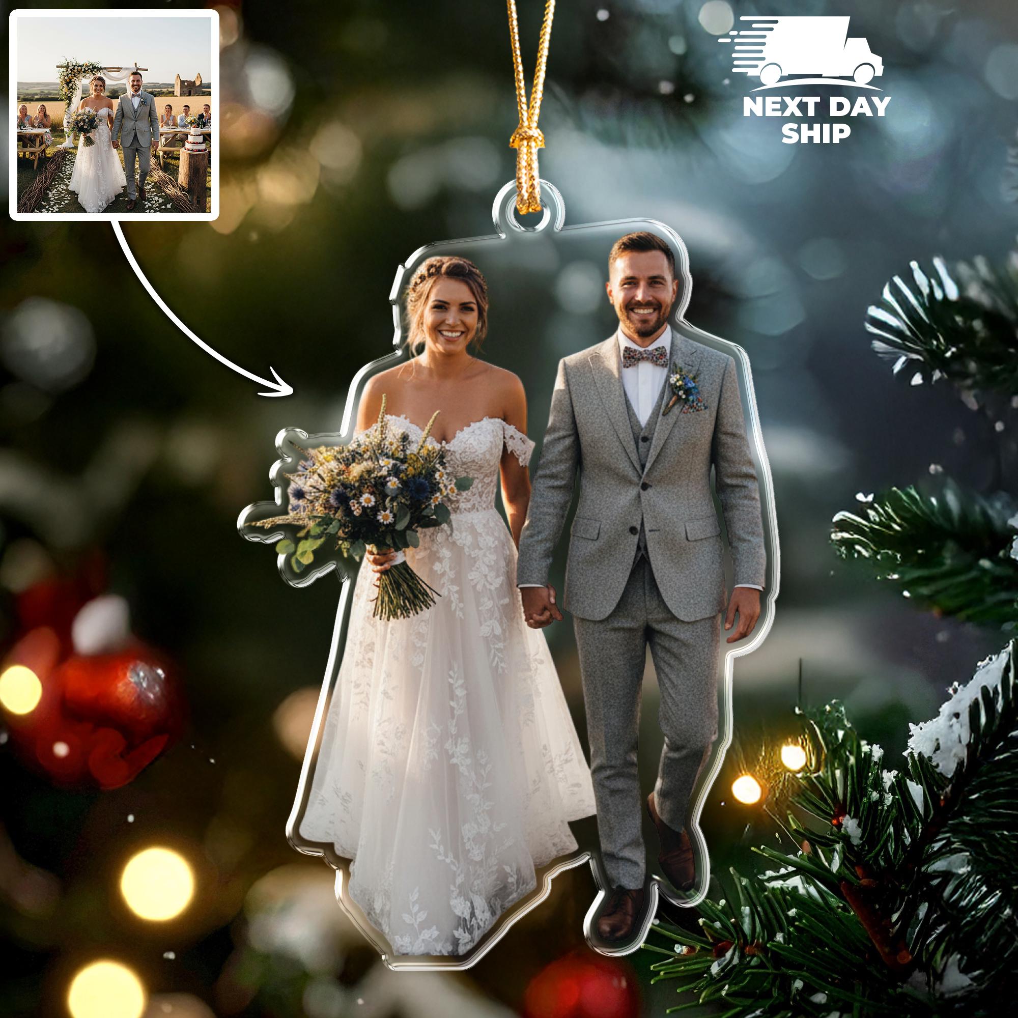 Custom Wedding Walk Photo Ornament, Personalized Couple Wedding Picture Gift, Just Married Aisle Keepsake, Bride and Groom Ornament 2025