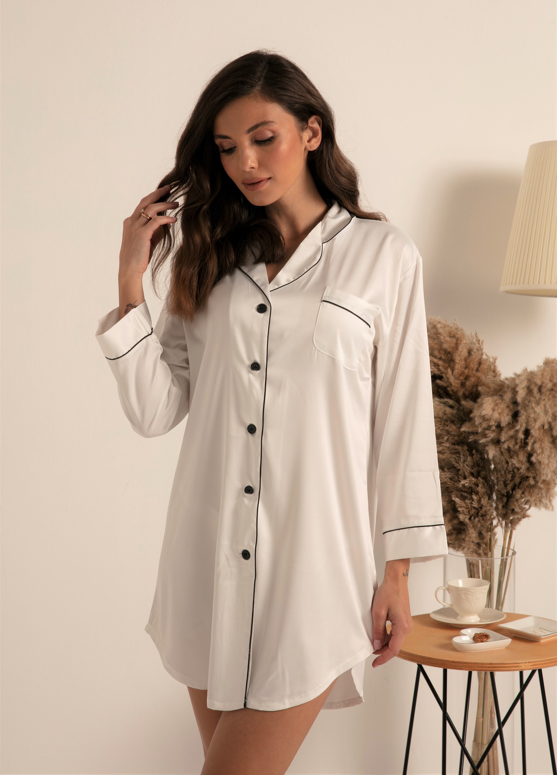 Personalized Satin Robe Pjs, Bridesmaid Pajamas, Bridesmaid Sleep Shi…