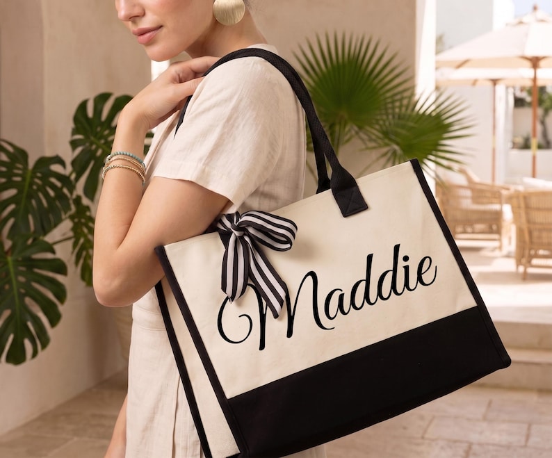Benutzerdefinierte Name Canvas Tote Bag für Brautjungfern, Bachelorette Geschenke, personalisierte Hochzeit Tote, Braut Mitbringsel, Strandtasche, Einkaufstasche Bild 13
