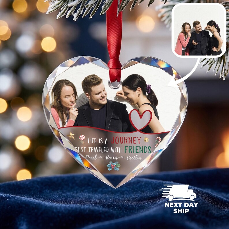 Best Friends Photo Ornament, Friends Travel Keepsake, Christmas 2025 with Besties, Friend Group Gift, Friendship Token Ornament Glass Heart