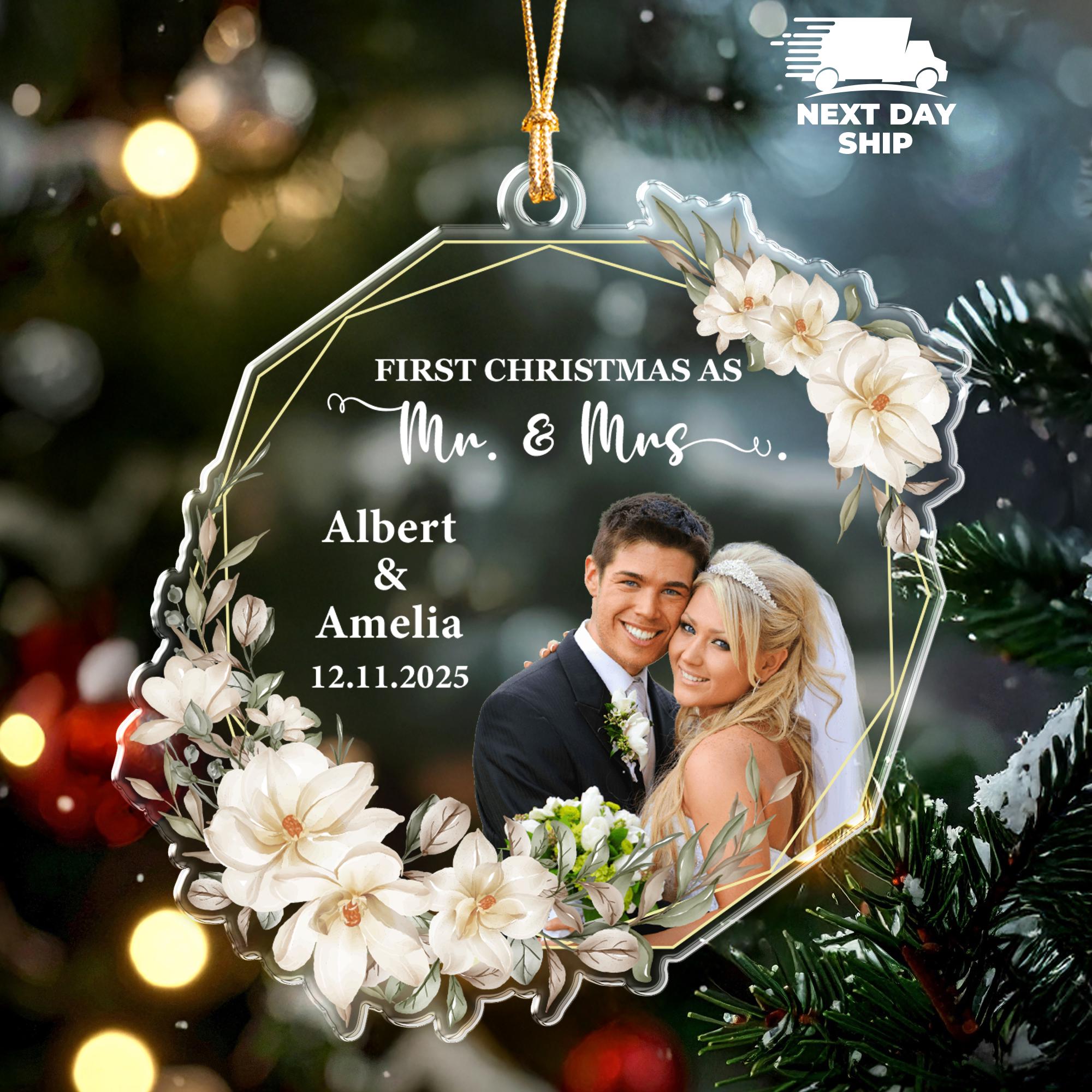 Custom First Christmas Mr Mrs Photo Ornament, Personalized Couple Wedding Keepsake, Bride Groom Name Ornament, Acrylic Wedding Date Ornament