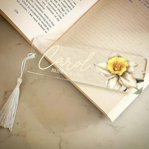 Bridal Shower Gifts, Custom Name Bookmark, Bridal Party Favors, Bride Gift, Wedding Party Gifts, Gift For Bridesmaids, Birth Flower Bookmark