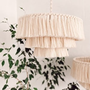 Boho light, Fringe Chandelier, Tassel Lamp Shade 40cm larghezza Macrame Chandelier, Boho Lamp Shade, Boho Decor, Tassel Chandelier