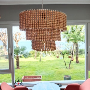 Holzperlen Kronleuchter| Perlenleuchter | Holzperlen Kronleuchter | Boho light | Pendelleuchte | HolzperlenAnhänger hell | Boho Dekor