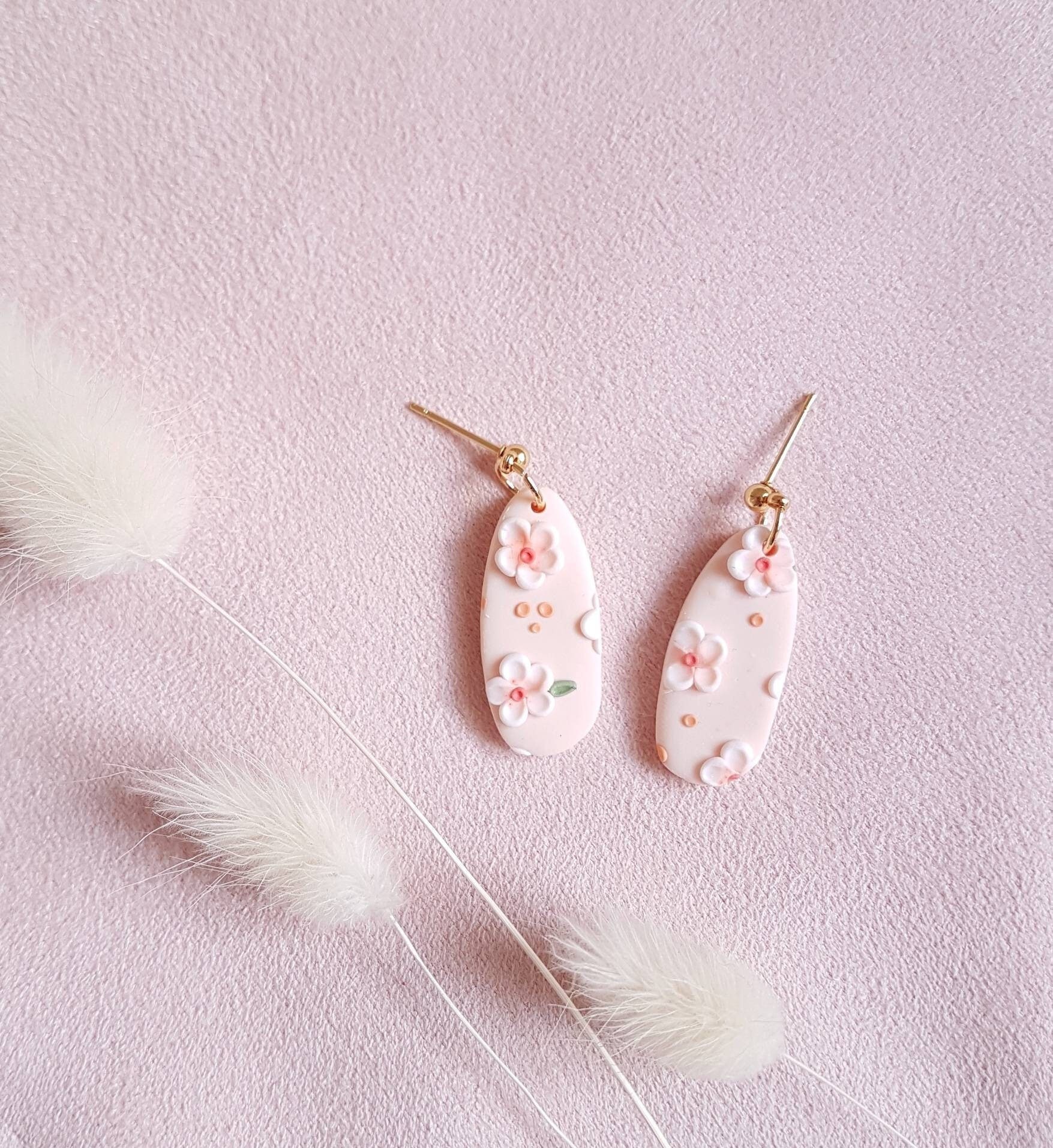 Lucky Spring earrings, plum blossom